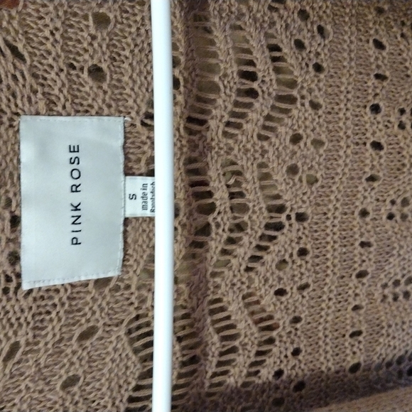 PINK Rose Cardigan - Picture 3 of 6